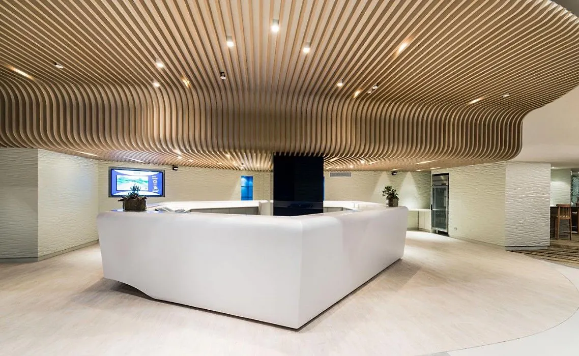 Hotel Ozo Wesley Hong Kong