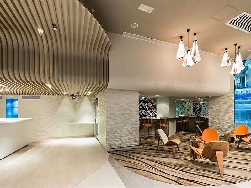 Ozo Wesley Hong Kong Hotel