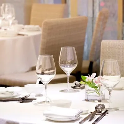 Hotel Ozo Wesley Hong Kong